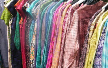 De pracht van traditionele kledingstukken